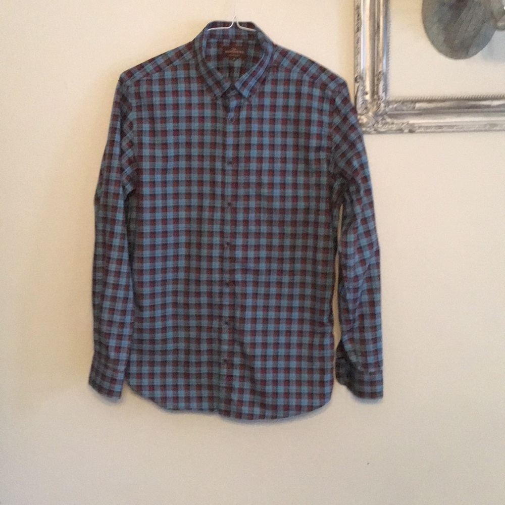 Rodd & Gunn button down shirt
